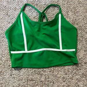 Green tank size medium